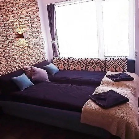 Alis София